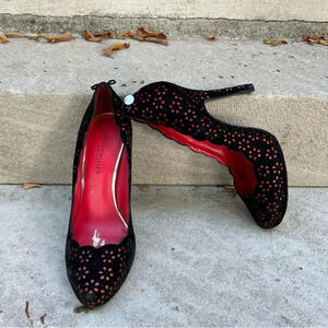 Karen Millen Black Velvet and Red Stiletto Heels Size 39 (8)